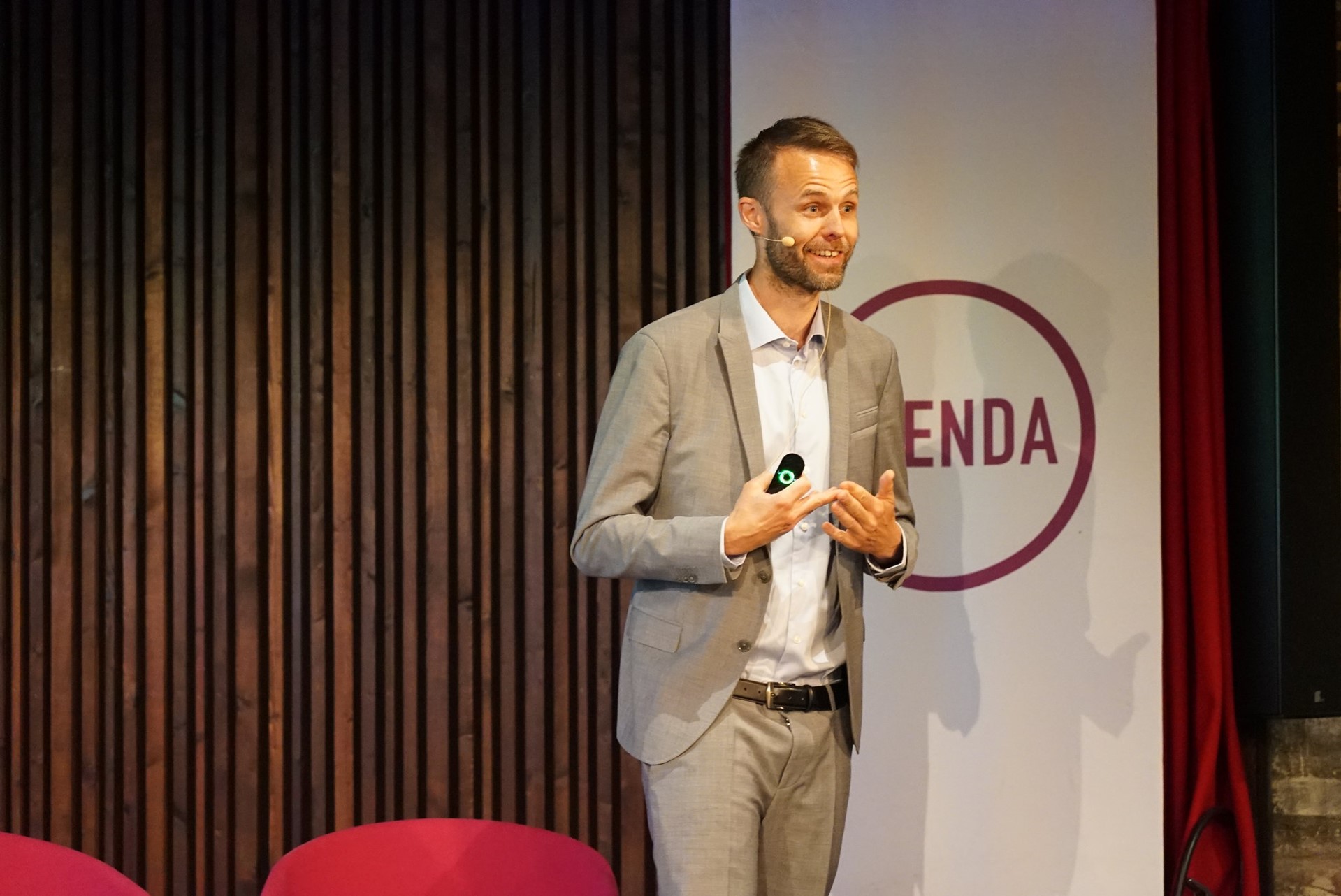 41003313570 A13349a216 K