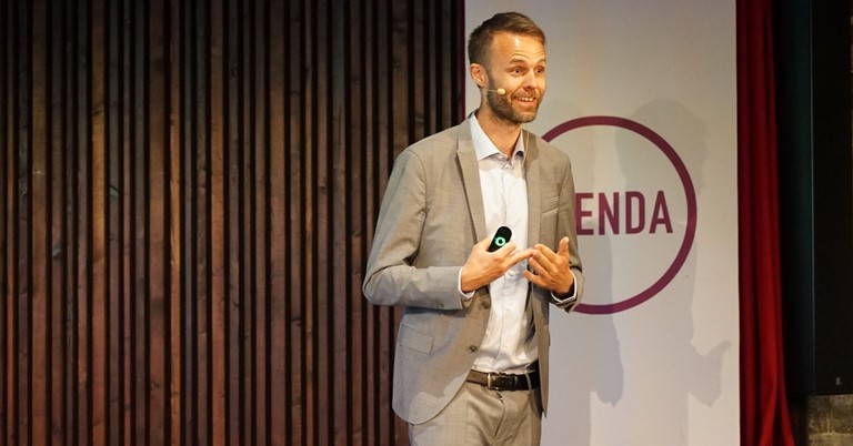 41003313570 A13349a216 K