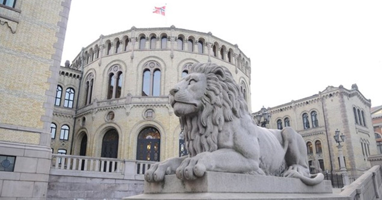 Foto av Stortinget